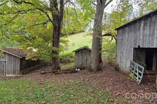 214 Old Dale Rd, Spruce Pine, NC 28777 - Photo 8