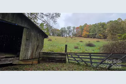 214 Old Dale Road, Spruce Pine, NC 28777 - Photo 12