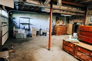 7 Windy Hollow Rd, Asheville, NC 28806 - Photo 20