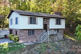 7 Windy Hollow Rd, Asheville, NC 28806 - Photo 1