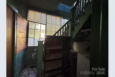 289 S French Broad Avenue, Asheville, NC 28801 - Photo 20