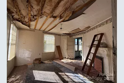 289 S French Broad Avenue, Asheville, NC 28801 - Photo 26