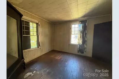 289 S French Broad Avenue, Asheville, NC 28801 - Photo 32