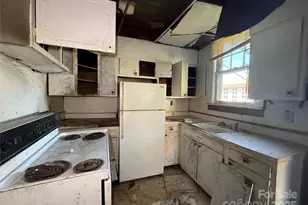 289 S French Broad Ave, Asheville, NC 28801 - Photo 18