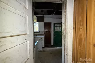 289 S French Broad Ave, Asheville, NC 28801 - Photo 16