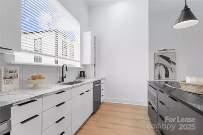 411 Charles Avenue #28, Charlotte, NC 28205 - Photo 16