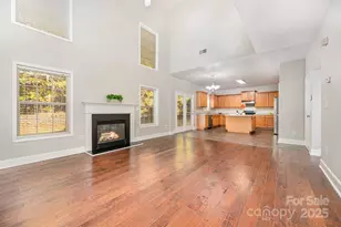 9819 Jeanette Cir, Charlotte, NC 28213 - Photo 12