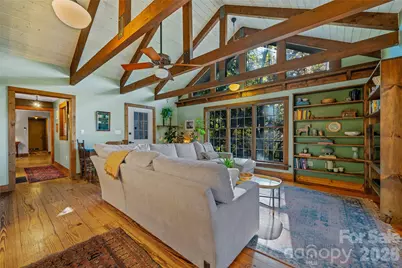 499 E Poplar Drive, Hendersonville, NC 28792 - Photo 4