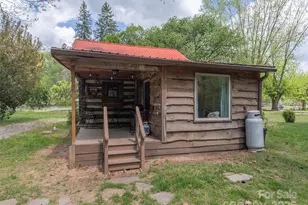 9386 Cruso Rd, Canton, NC 28716 - Photo 32