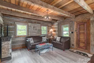 9386 Cruso Rd, Canton, NC 28716 - Photo 8