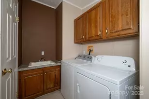 6 Wisteria Ct, Asheville, NC 28806 - Photo 12