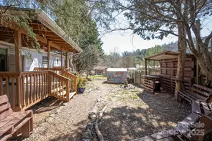 6 Wisteria Ct, Asheville, NC 28806 - Photo 24