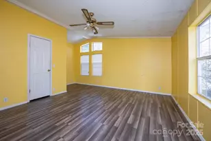 6 Wisteria Ct, Asheville, NC 28806 - Photo 16