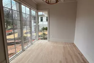 444 Hunter Ln, Charlotte, NC 28211 - Photo 2