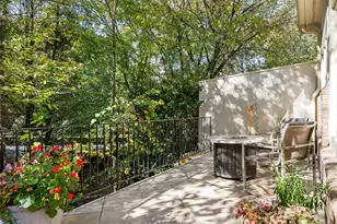 8942 Challis Hill Ln, Charlotte, NC 28226 - Photo 26