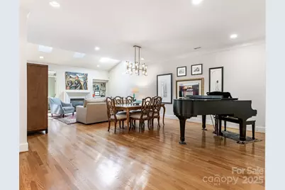 8942 Challis Hill Lane, Charlotte, NC 28226 - Photo 4