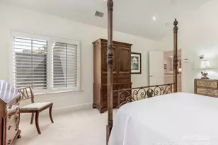 8942 Challis Hill Ln, Charlotte, NC 28226 - Photo 18