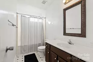 8927 Little Hampton Pl, Charlotte, NC 28215 - Photo 12