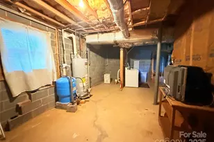 452 Wilderness Dr, Marion, NC 28752 - Photo 36