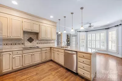 5922 Sharon Hills Road, Charlotte, NC 28210 - Photo 18