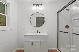 201 Cedarview Dr, Asheville, NC 28803 - Photo 18