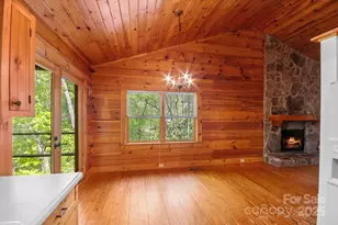 447 Cherokee Cir, Tryon, NC 28782 - Photo 14