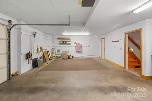 447 Cherokee Cir, Tryon, NC 28782 - Photo 32