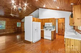 447 Cherokee Cir, Tryon, NC 28782 - Photo 18