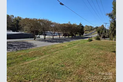 2760 W Franklin Boulevard, Gastonia, NC 28052 - Photo 12