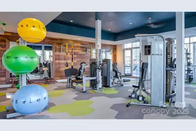 650 E Brooklyn Village Avenue #A4, Charlotte, NC 28202 - Photo 18