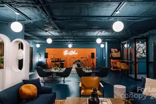 650 E Brooklyn Vlg Ave, Charlotte, NC 28202 - Photo 10