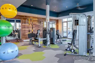 650 E Brooklyn Vlg Ave, Charlotte, NC 28202 - Photo 18