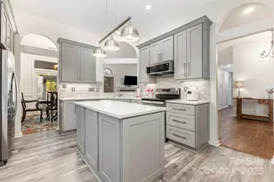 3314 Rillet Ct, Charlotte, NC 28269 - Photo 4