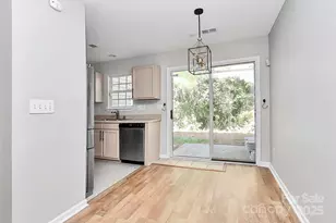 10219 Reindeer Way Ln, Charlotte, NC 28216 - Photo 14