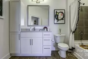 650 E Brooklyn Vlg Ave, Charlotte, NC 28202 - Photo 36