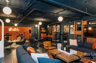 650 E Brooklyn Vlg Ave, Charlotte, NC 28202 - Photo 14