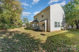 8022 Bristle Ln, Charlotte, NC 28214 - Photo 24