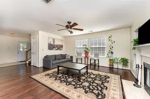 8022 Bristle Ln, Charlotte, NC 28214 - Photo 4