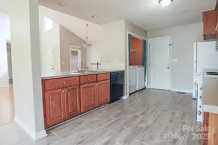 794 Hathcock Glen Dr, Oakboro, NC 28129 - Photo 10