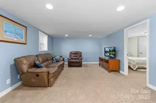 1418 E Memorial Hwy, Harmony, NC 28634 - Photo 20