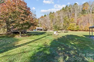136 Roaring Spout Ln, Burnsville, NC 28714 - Photo 26