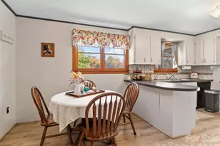 136 Roaring Spout Ln, Burnsville, NC 28714 - Photo 10