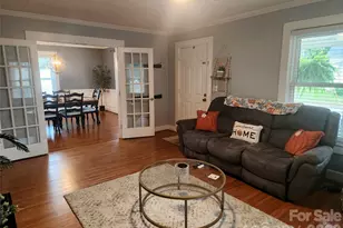 202 Milton L Taylor Street, Kannapolis, NC 28083 - Photo 4