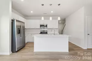 954 Leyna Ct, Newton, NC 28658 - Photo 10