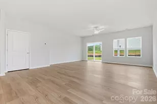 954 Leyna Ct, Newton, NC 28658 - Photo 12