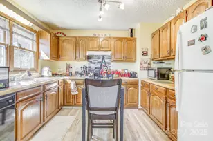 185 J B Ivey Ln, Lake Junaluska, NC 28745 - Photo 12