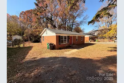 828 Tennyson Drive, Charlotte, NC 28208 - Photo 8