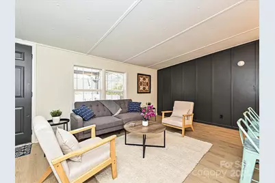 3318 Loop Road, Lincolnton, NC 28092 - Photo 4