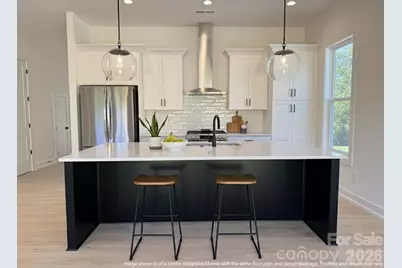3922 Sarah Drive, Charlotte, NC 28217 - Photo 6