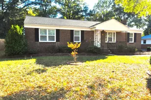 109 Hardin St, Chester, SC 29706 - Photo 2